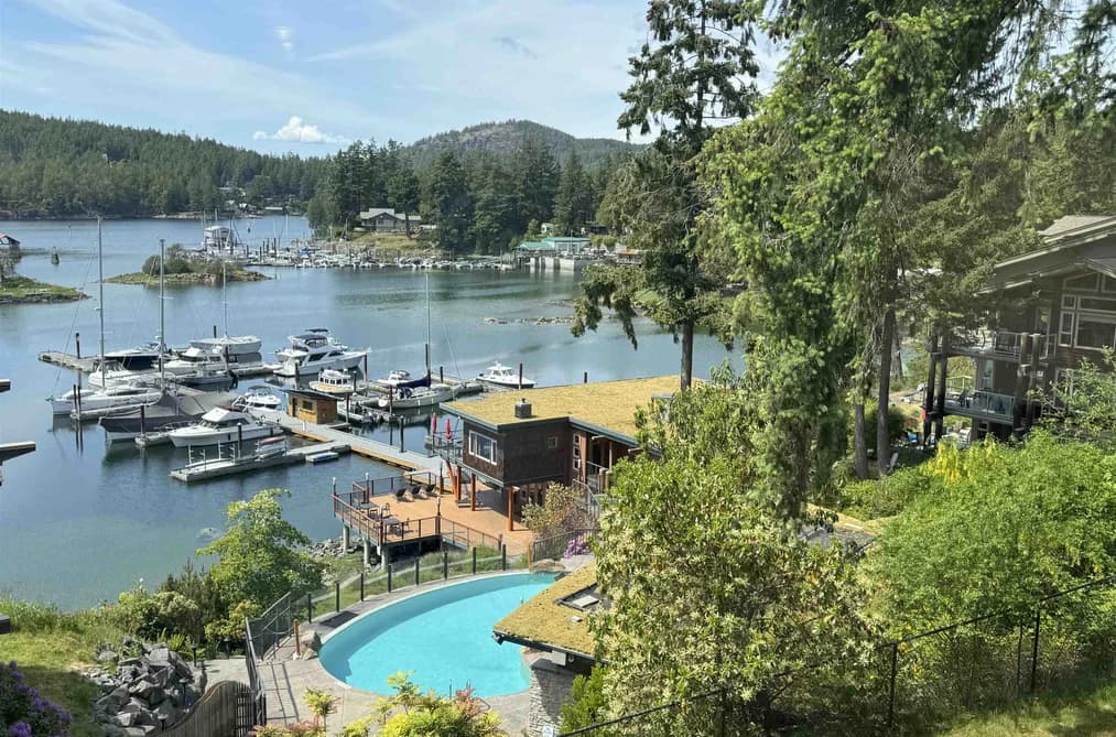 12B 12849 LAGOON ROAD, Madeira Park, BC — Residential for Sale - Main Photo