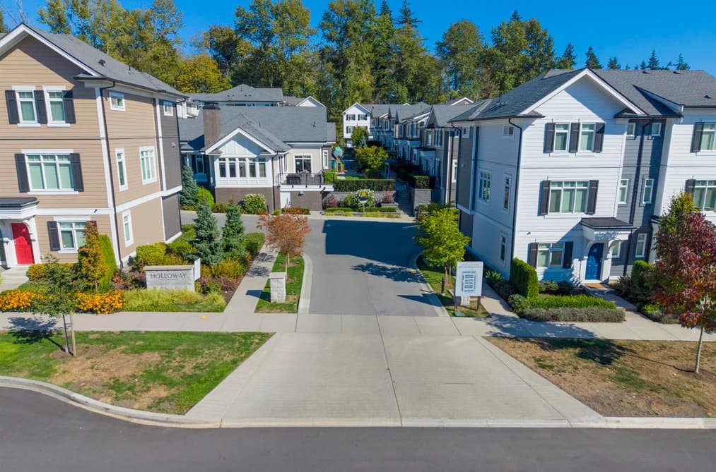 13 2070 OAK MEADOWS DRIVE, Surrey, BC — Residential for Sale - Photo 2