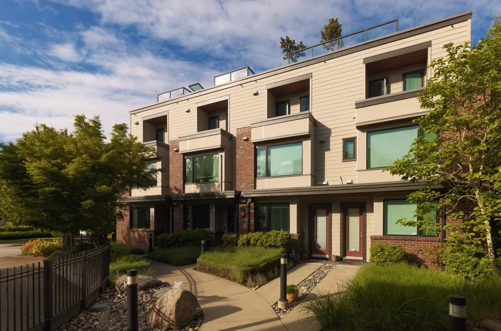 13 230 SALTER STREET, New Westminster, BC — Residential for Sale - Photo 2