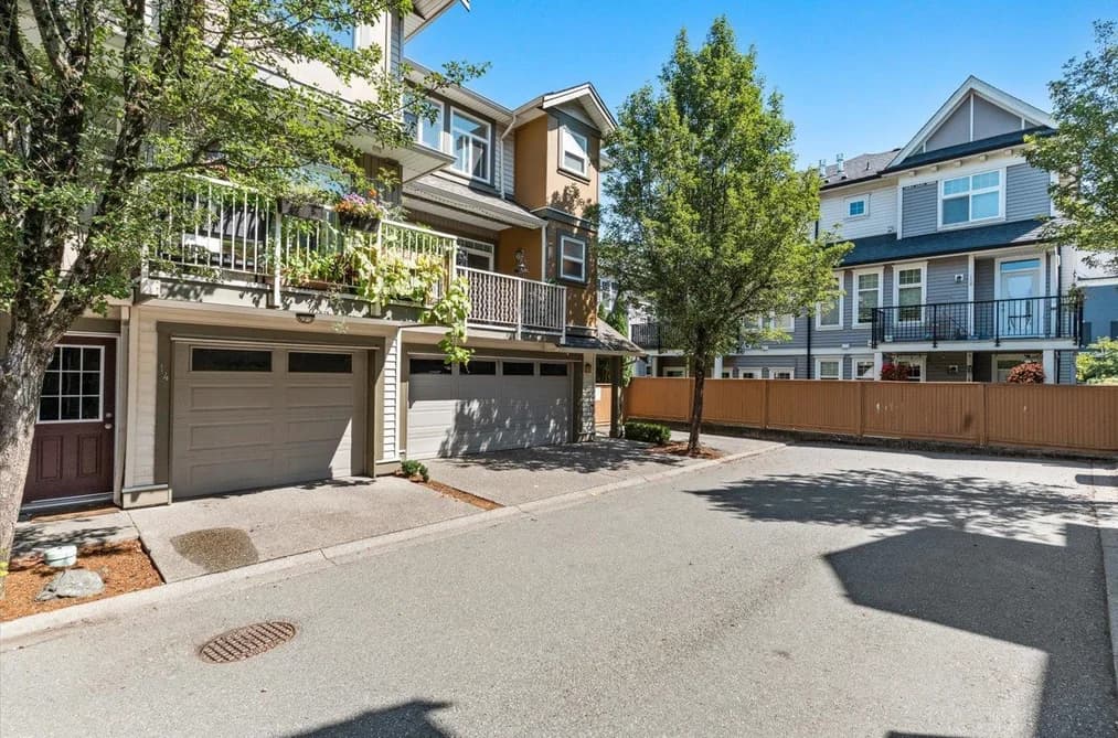 13 5623 TESKEY WAY, Chilliwack, BC — Residential for Sale - Photo 2