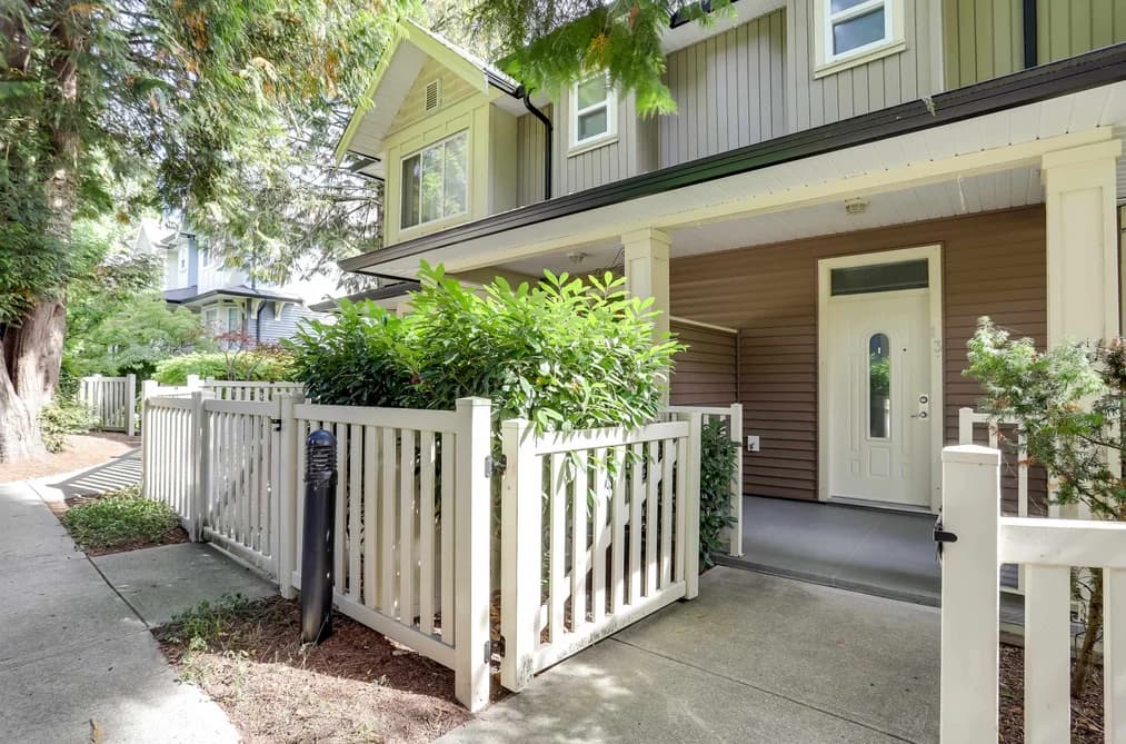 13 6575 192 STREET, Surrey, BC — Residential for Sale - Photo 2