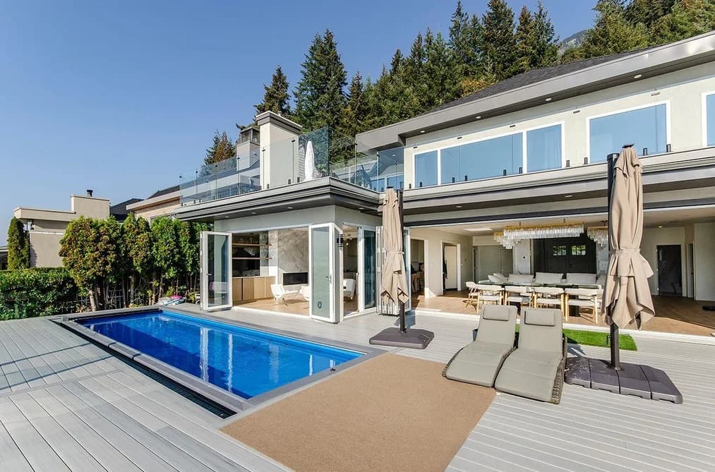 13 OCEAN POINT DRIVE, Vancouver BC V7W 3G7 - Photo 1