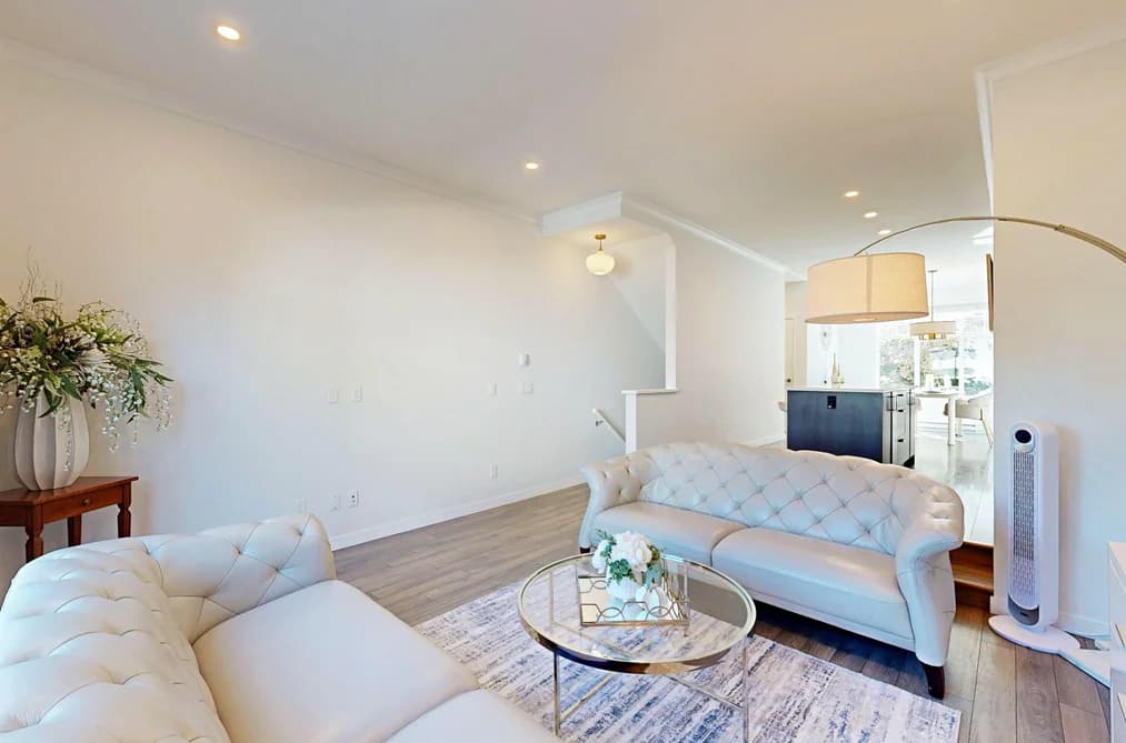 130 15230 GUILDFORD DRIVE, Surrey, BC — Residential for Sale - Photo 2