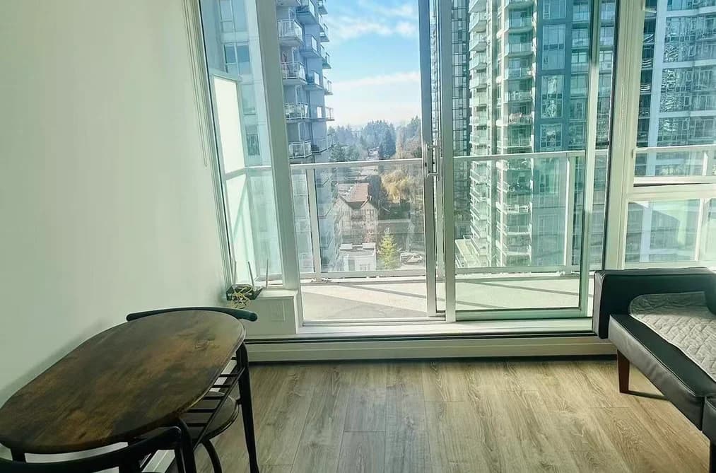 1301 13350 CENTRAL AVENUE, Surrey, BC — Residential for Sale - Photo 2