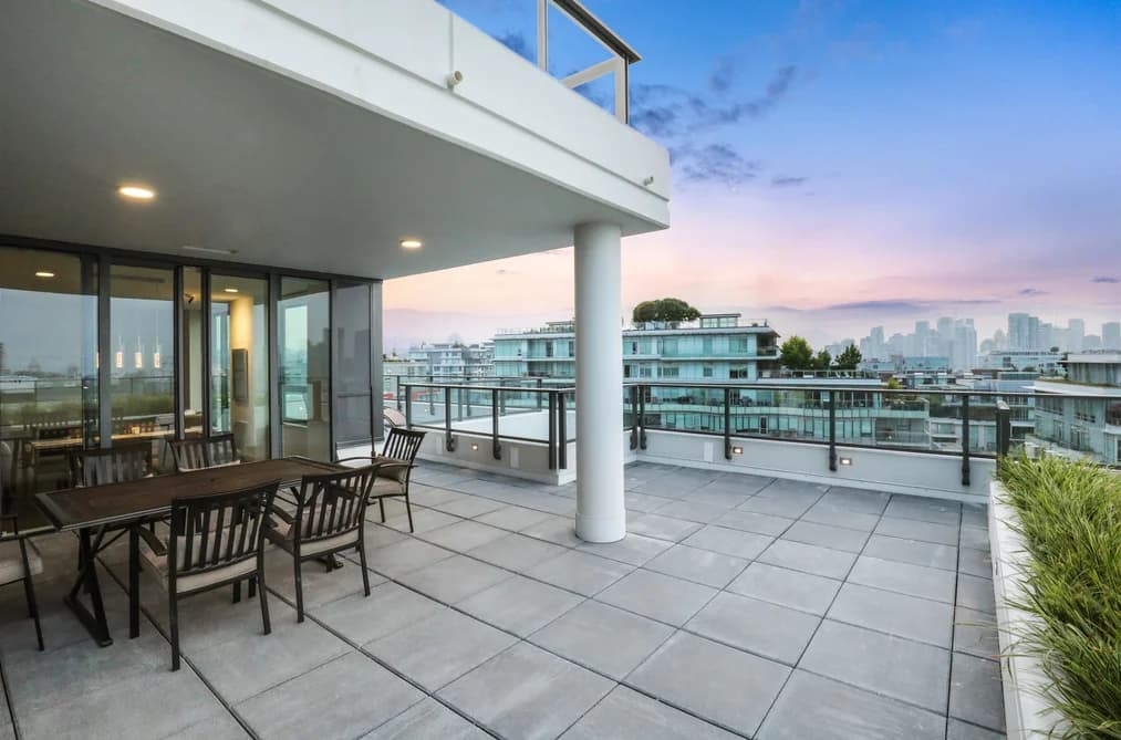 1302 1688 PULLMAN PORTER STREET, Vancouver, BC — Residential for Sale - Main Photo