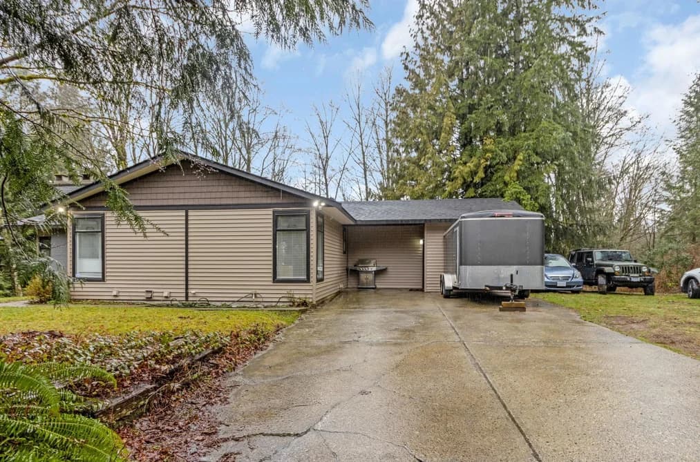 13025 E 238 STREET, Maple Ridge, BC — Residential for Sale - Photo 2