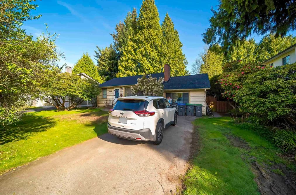 13029 15A AVENUE, Surrey, BC — Residential for Sale - Photo 2