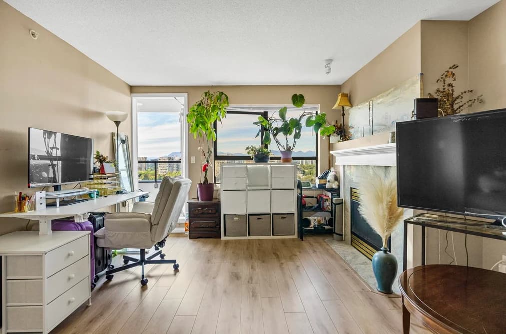 1303 6611 COONEY ROAD, Richmond, BC — Residential for Sale - Photo 2