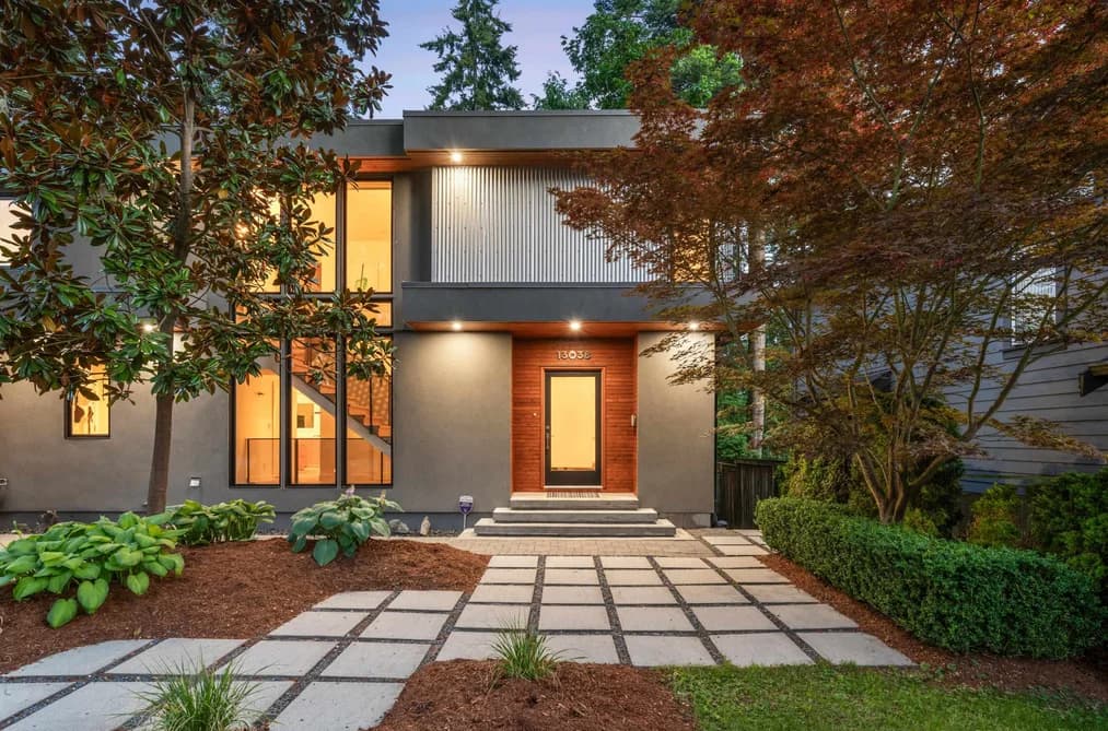 13038 14A AVENUE, Surrey, BC — Residential for Sale - Photo 2