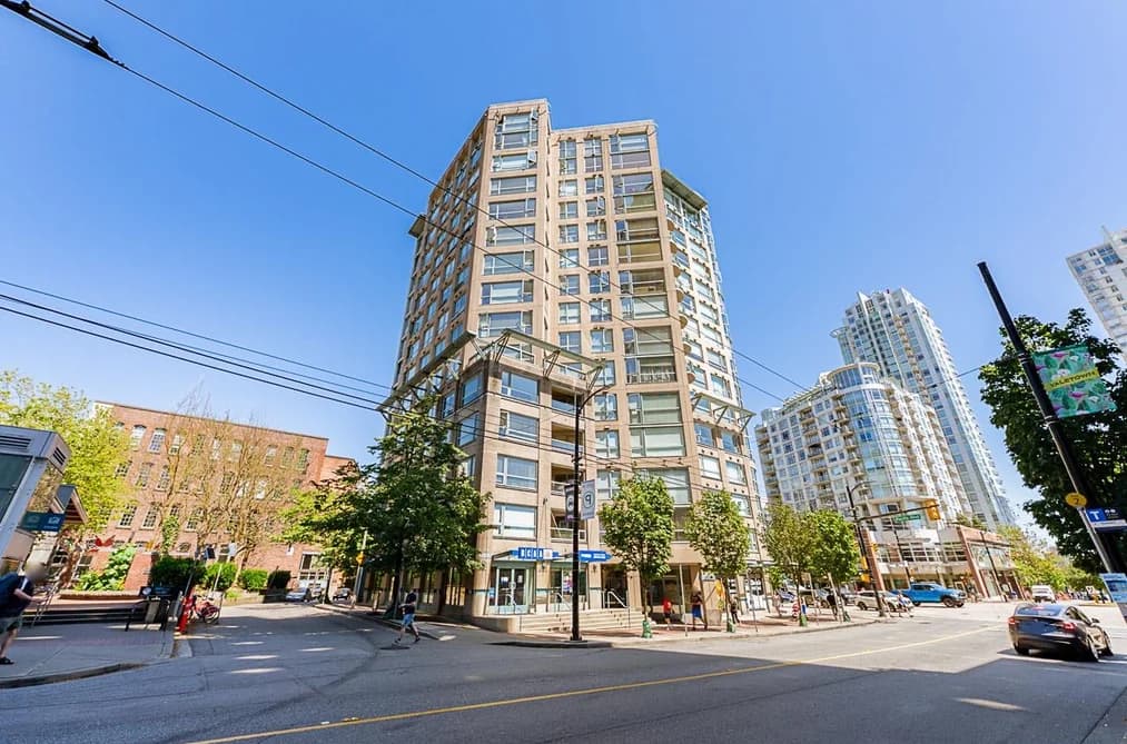 1304 283 DAVIE STREET, Vancouver, BC — Residential for Sale - Photo 2