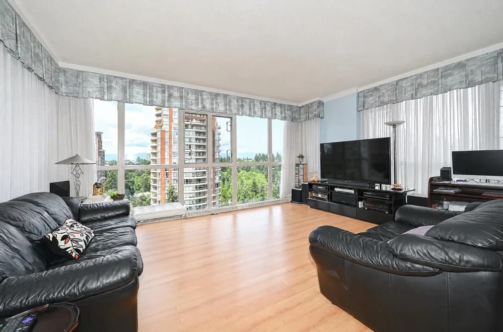 1304 6888 STATION HILL DRIVE, Burnaby, BC — Residential for Sale - Photo 2