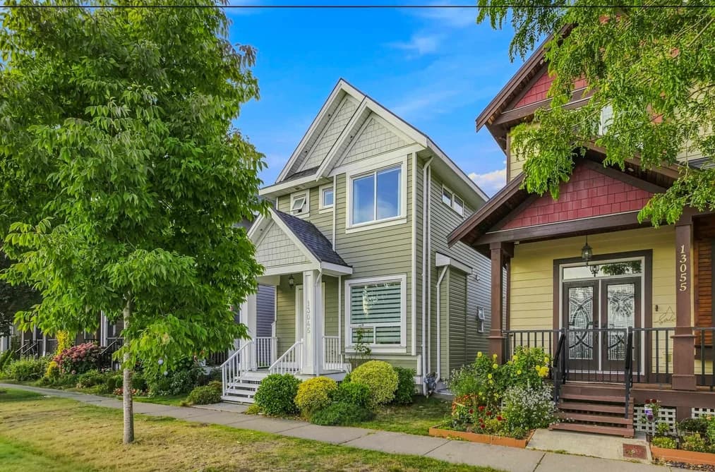 13045 59 AVENUE, Surrey, BC — Residential for Sale - Photo 2