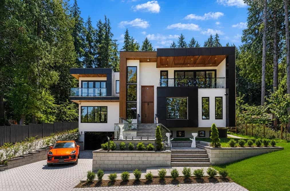 13046 CRESCENT ROAD, Surrey, BC — Residential for Sale - Main Photo