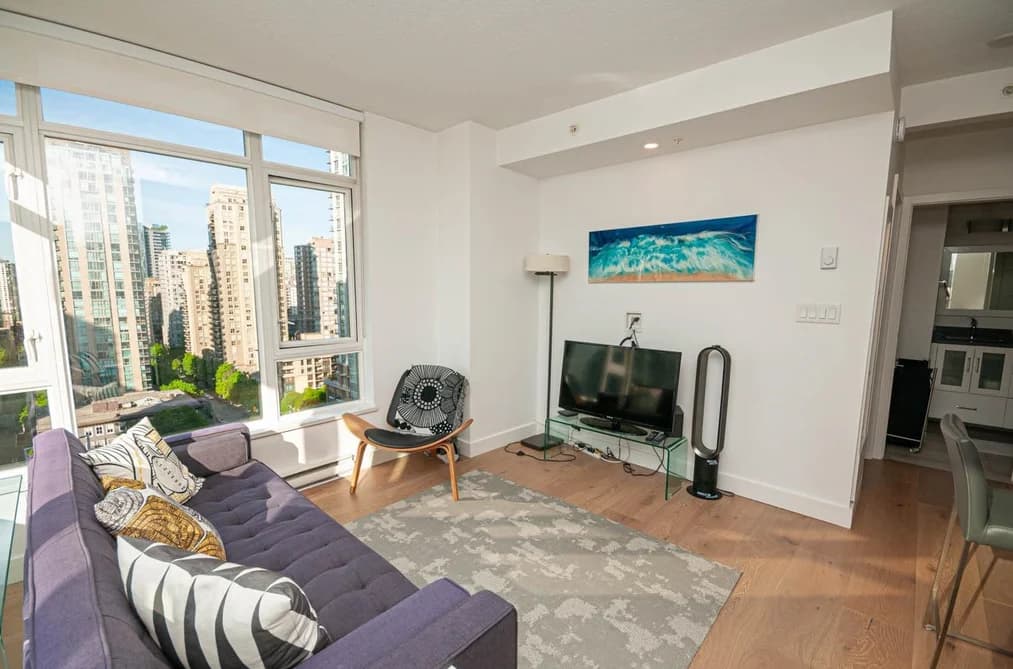1306 480 ROBSON STREET, Vancouver BC V6B 1S1 - Photo 1