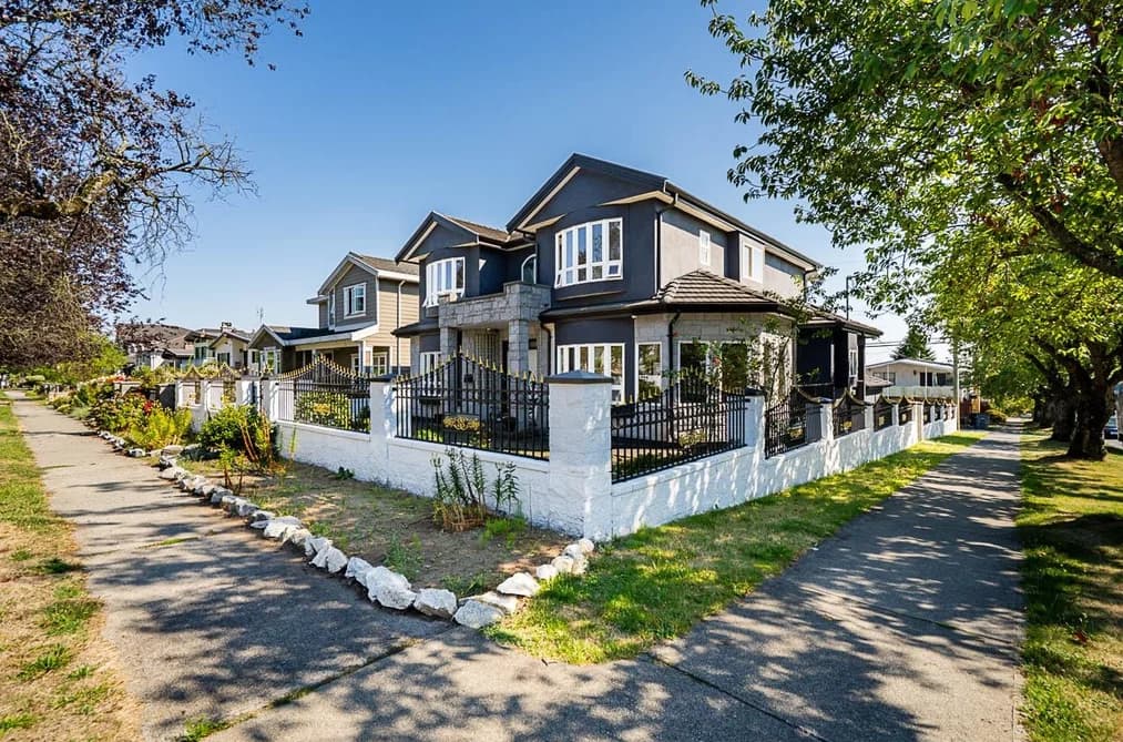 1306 E 60 AVENUE, Vancouver, BC — Residential for Sale - Main Photo