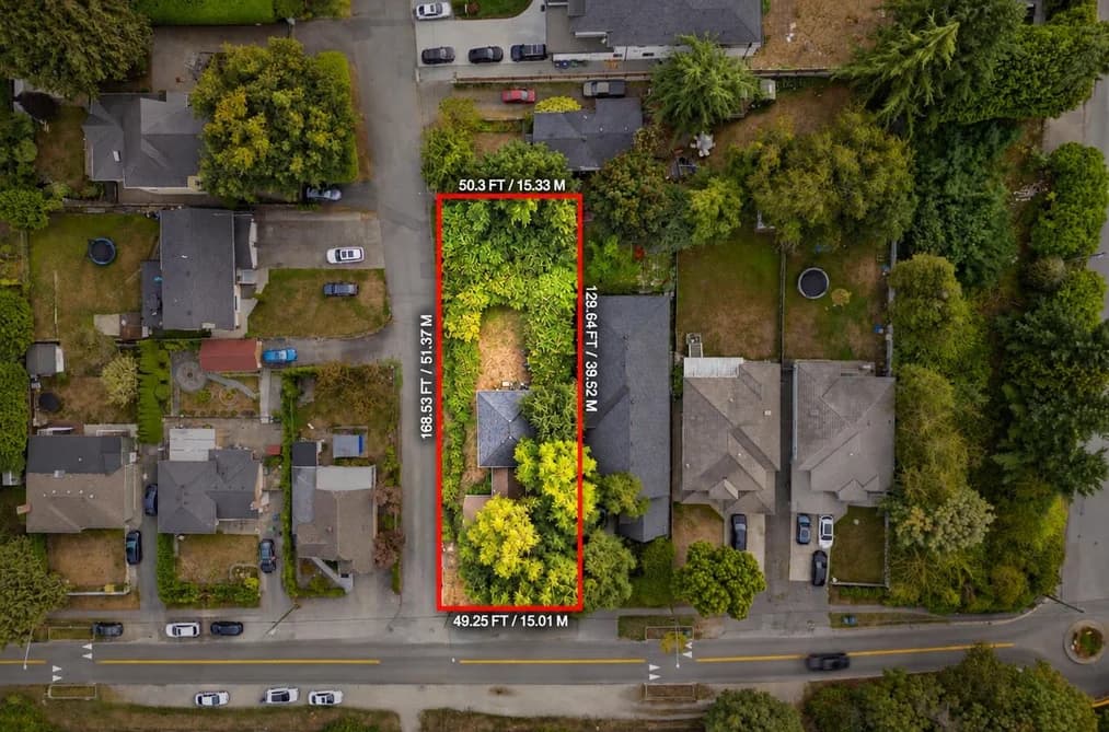 13090 111 AVENUE, Surrey, BC — Residential for Sale - Photo 2