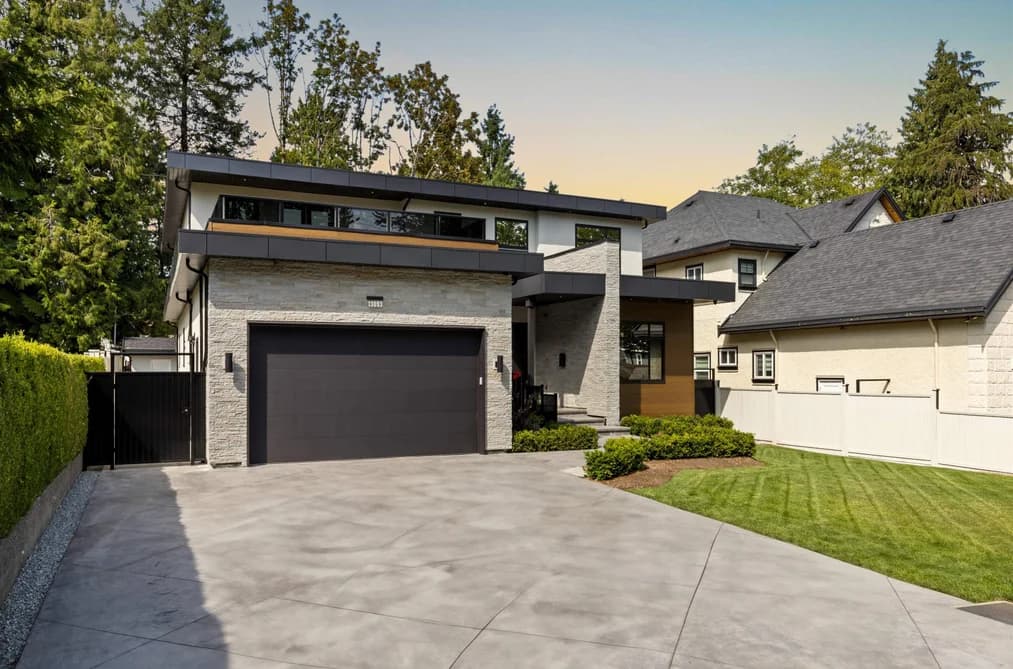 13093 98A AVENUE, Surrey, BC — Residential for Sale - Photo 2