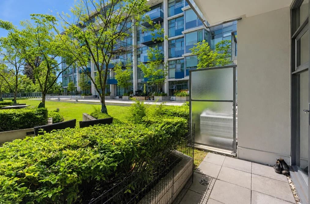 131 1777 W 7TH AVENUE, Vancouver, BC — Residential for Sale - Photo 2
