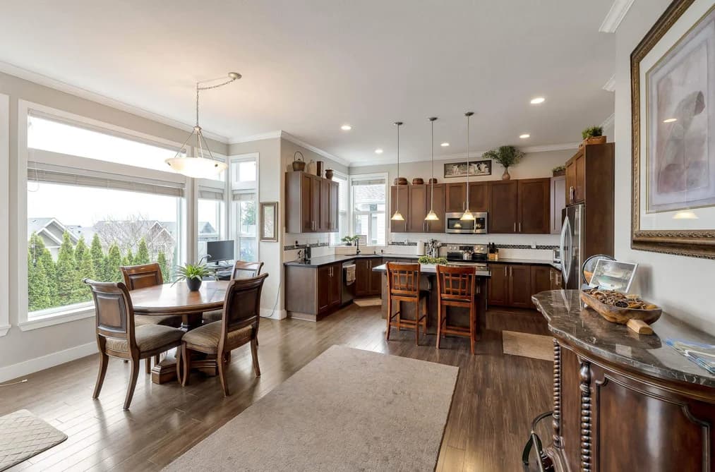 1310 FIFESHIRE STREET, Coquitlam, BC — Residential for Sale - Photo 2