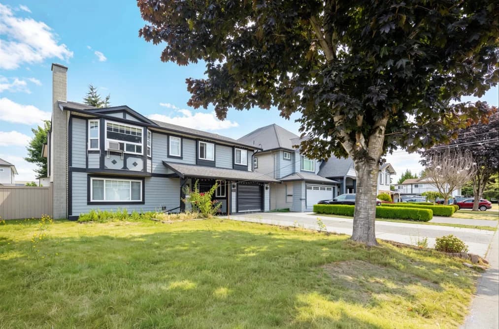 13111 73A AVENUE, Surrey, BC — Residential for Sale - Photo 2