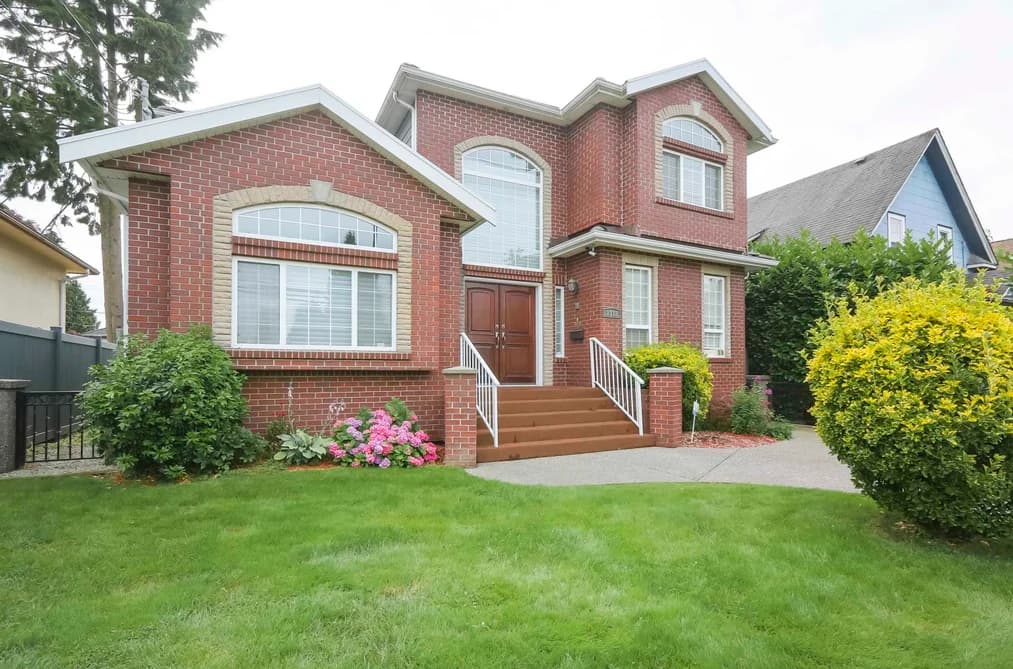 1312 TENTH AVENUE, New Westminster, BC — Residential for Sale - Photo 2