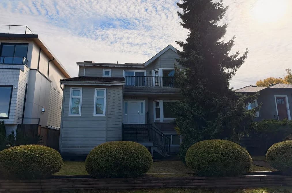 1318 E 34TH AVENUE, Vancouver, BC — Residential for Sale - Main Photo