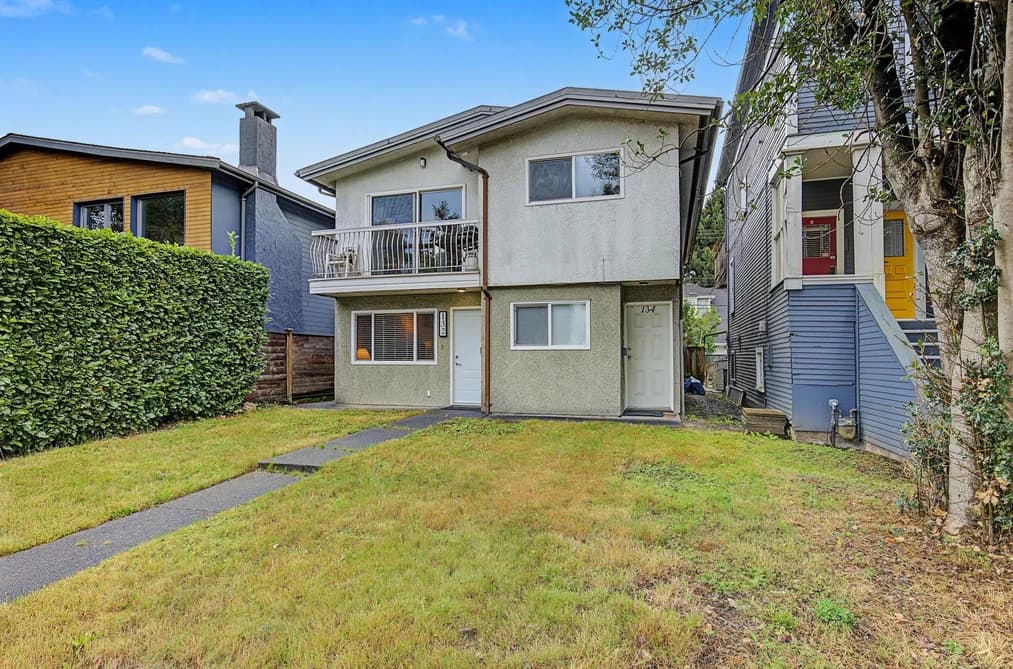132-134 W 12TH AVENUE, Vancouver, BC — Residential for Sale - Main Photo