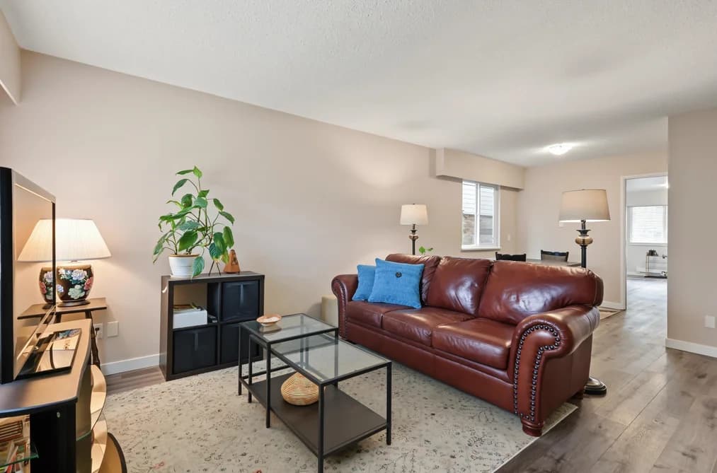 132-134 W 12TH AVENUE, Vancouver, BC — Residential for Sale - Photo 2