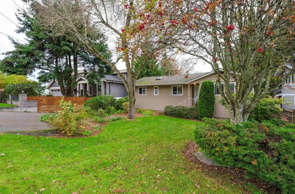 1320 KENT STREET, White Rock, BC — Residential for Sale - Photo 2
