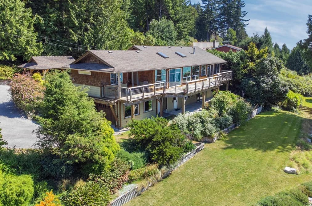 1321 GOWER POINT ROAD, Gibsons, BC — Residential for Sale - Main Photo