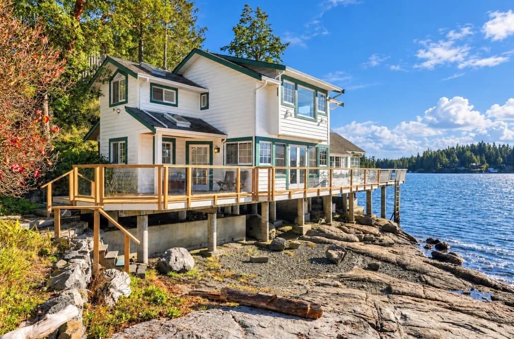 13249 POTTS LANE, Garden Bay, BC — Residential for Sale - Main Photo