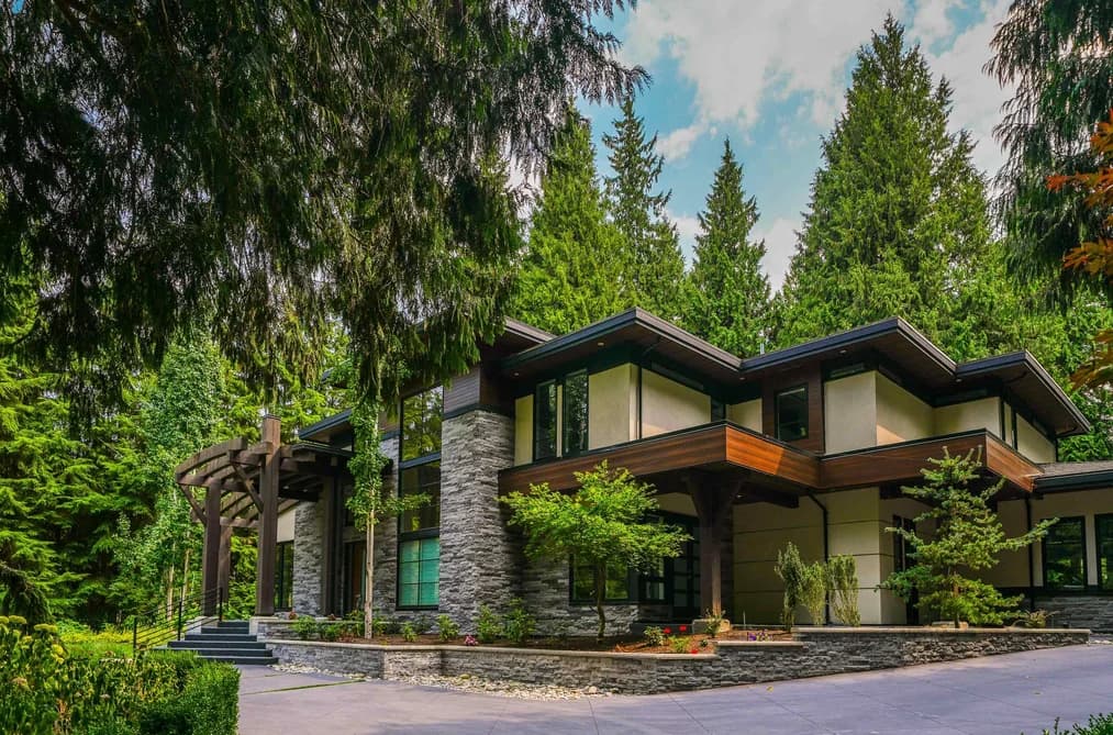 13262 WOODCREST DRIVE, Surrey, BC — Residential for Sale - Main Photo