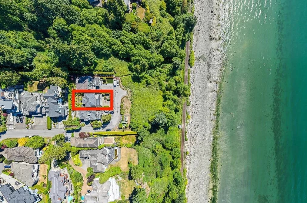 13289 12B AVENUE, Surrey, BC — Residential for Sale - Photo 2