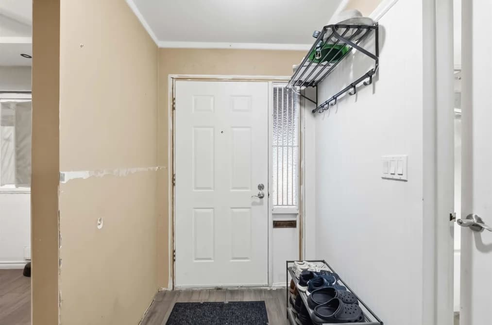 13323 71B AVENUE, Surrey, BC — Residential for Sale - Photo 2