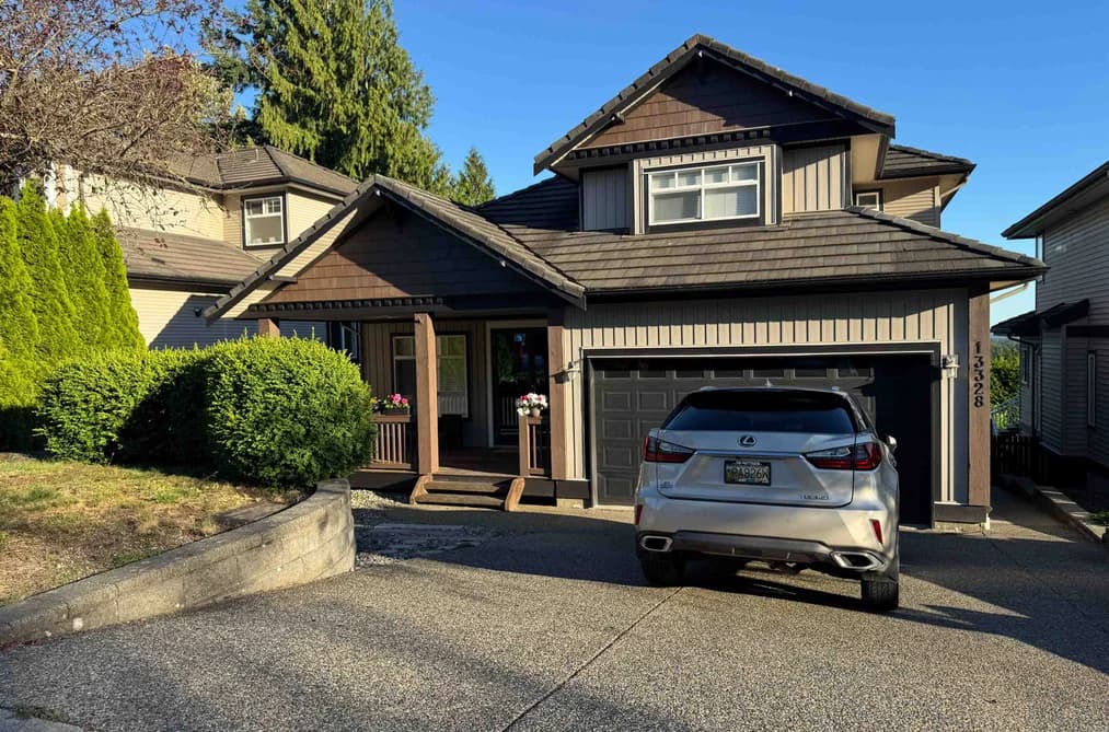 13328 MCCAULEY CRESCENT, Maple Ridge, BC — Residential for Sale - Photo 2