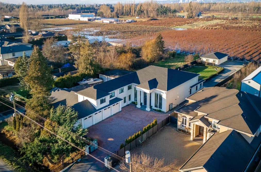 13371 BLUNDELL ROAD, Richmond, BC — Residential for Sale - Photo 2