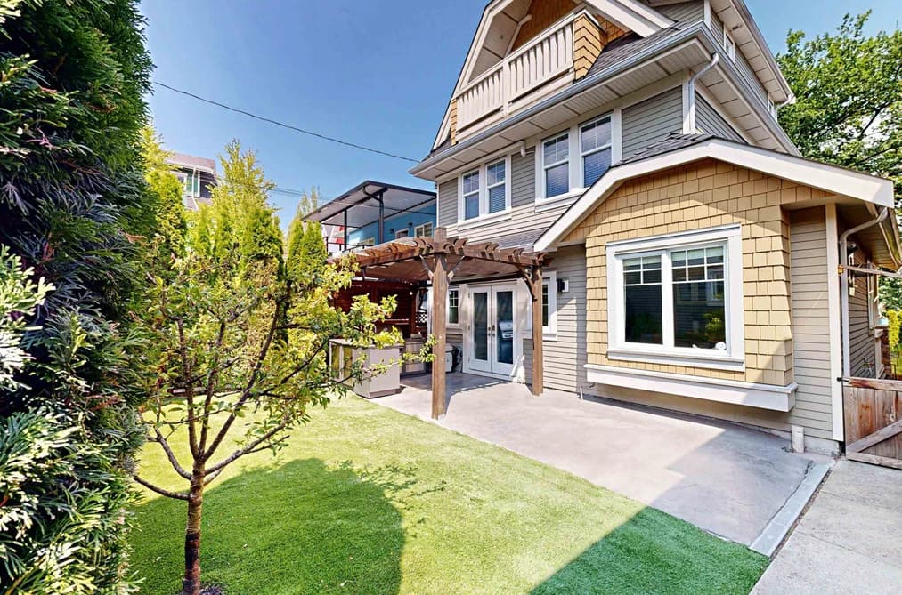 1338 E 23RD AVENUE, Vancouver, BC — Residential for Sale - Main Photo