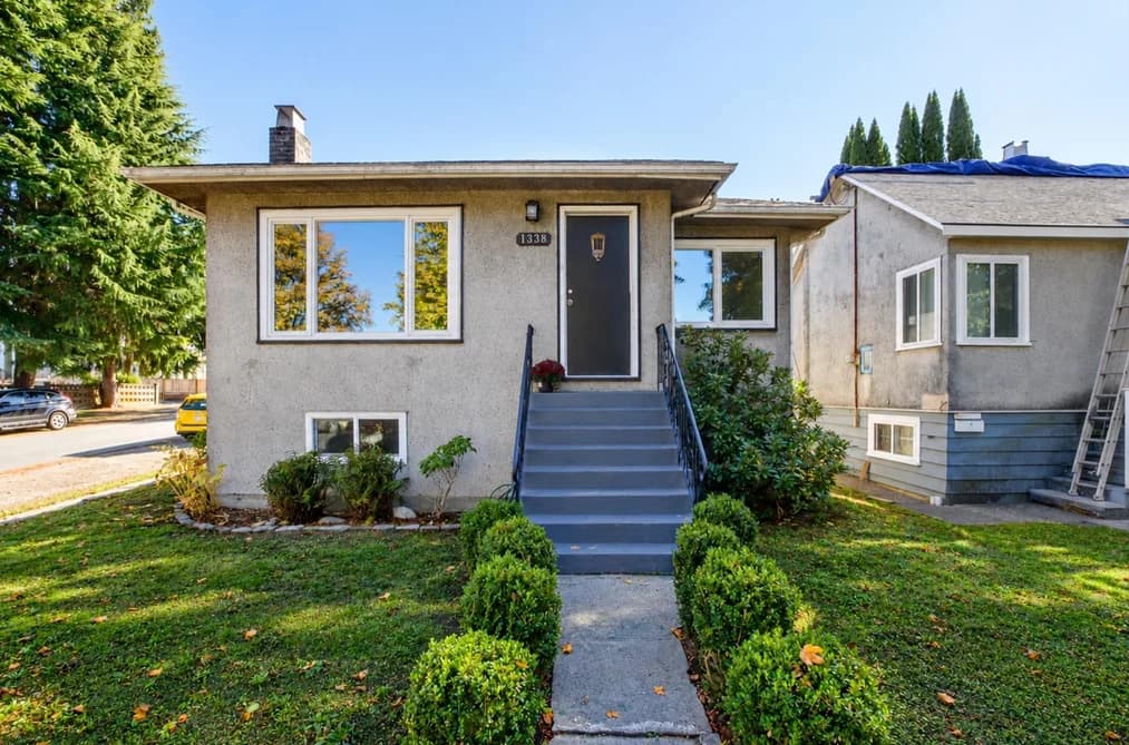 1338 E 37TH AVENUE, Vancouver, BC — Residential for Sale - Photo 2