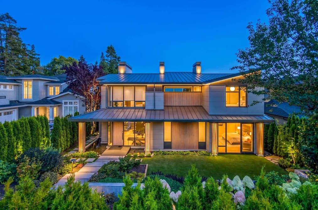 13386 MARINE DRIVE, Surrey, BC — Residential for Sale - Photo 2