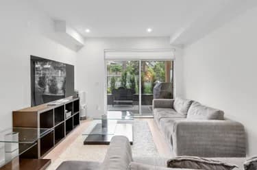 Condo for sale at 134 2635 King George Boulevard Surrey British Columbia - MLS: R3121225
