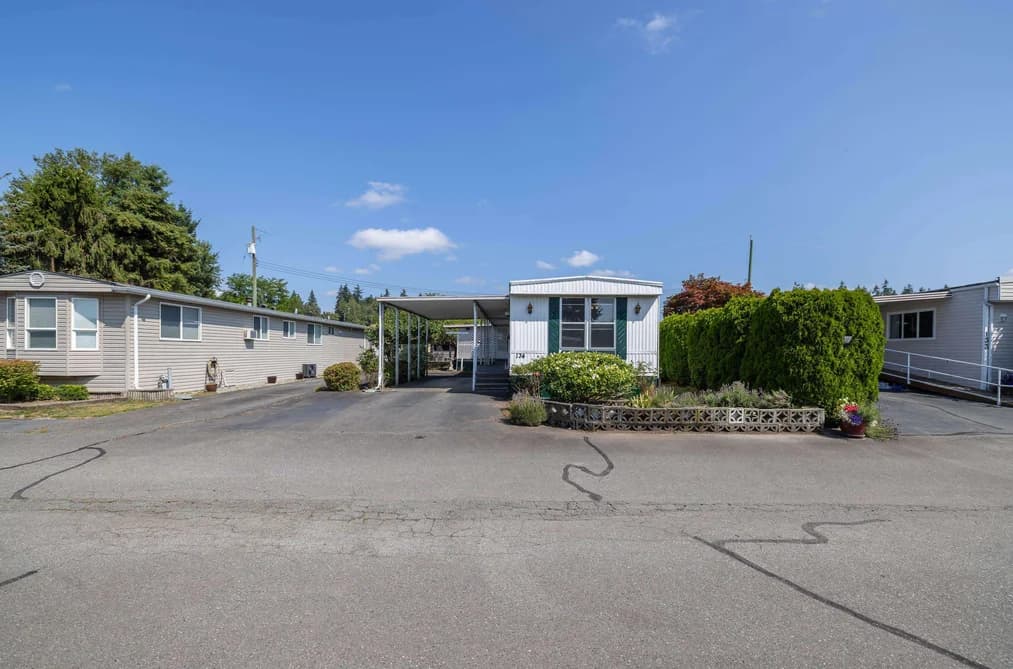 134 27111 0 AVENUE, Langley, BC — Residential for Sale - Photo 2