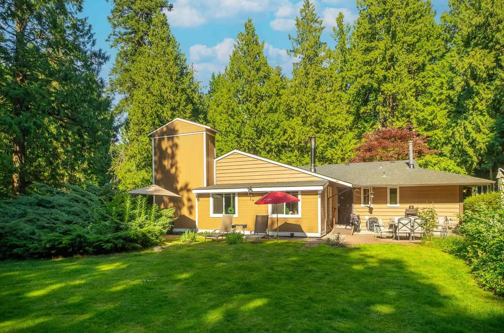 13425 WOODCREST DRIVE, Surrey, BC — Residential for Sale - Main Photo