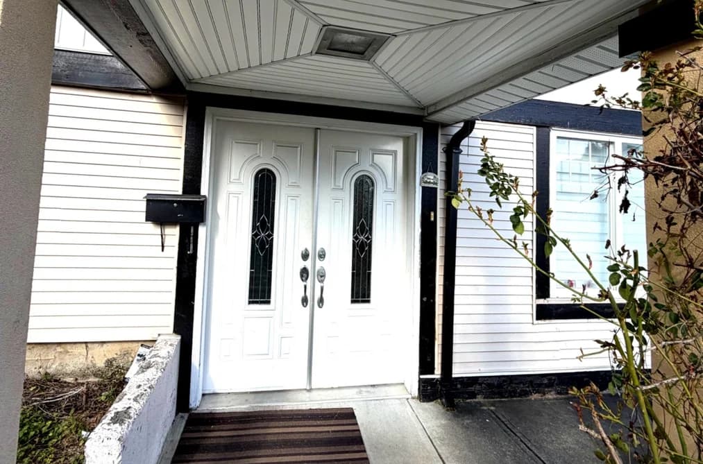 13443 91 AVENUE, Surrey, BC — Residential for Sale - Photo 2