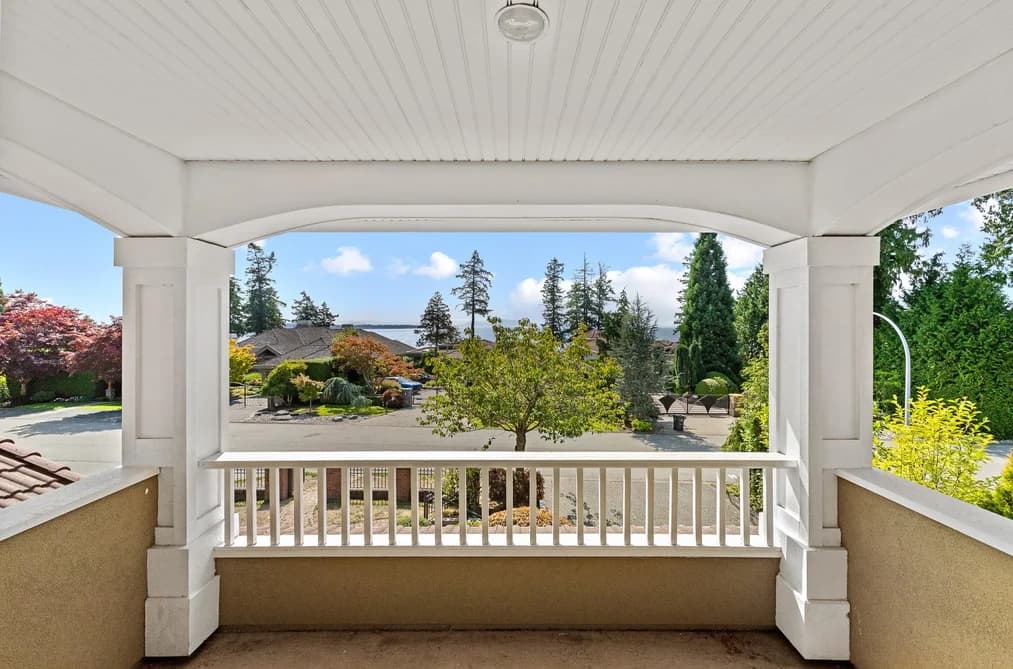 13477 13A AVENUE, Surrey, BC — Residential for Sale - Photo 2