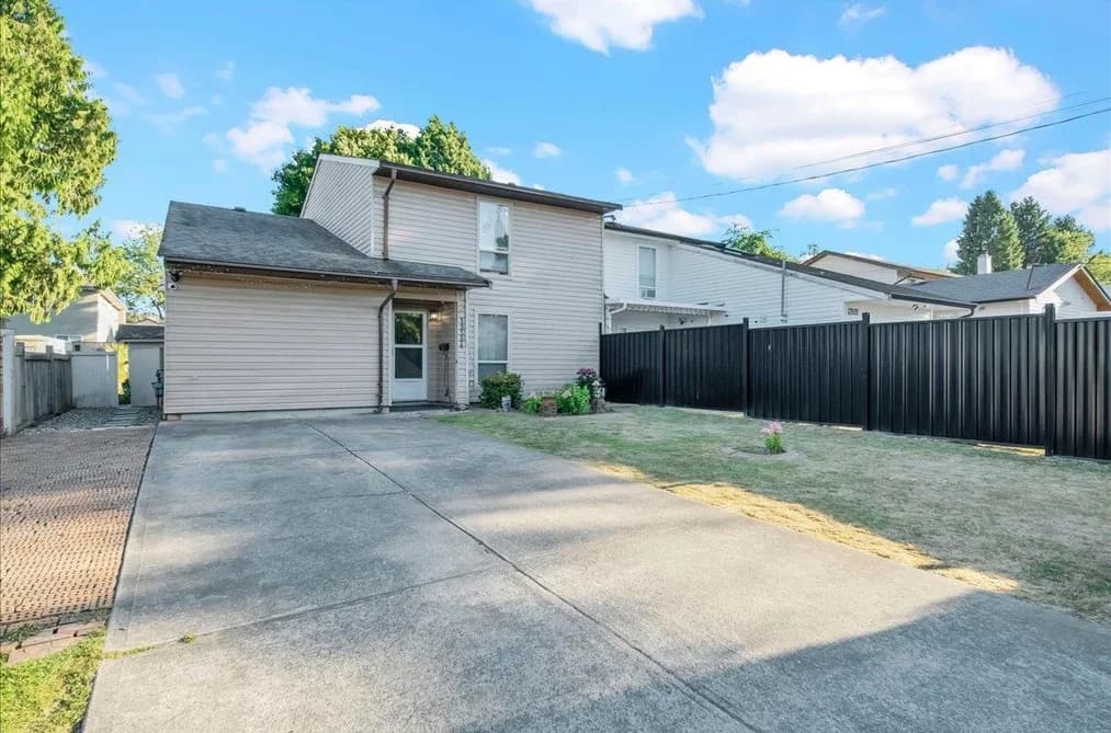 13504 79A AVENUE, Surrey, BC — Residential for Sale - Photo 2