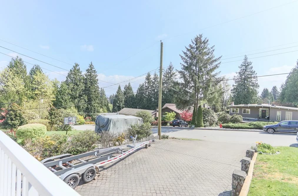 1352 E 16TH STREET, North Vancouver, BC — Residential for Sale - Photo 2