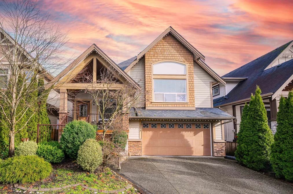 1353 HAMES CRESCENT, Coquitlam, BC — Residential for Sale - Photo 2