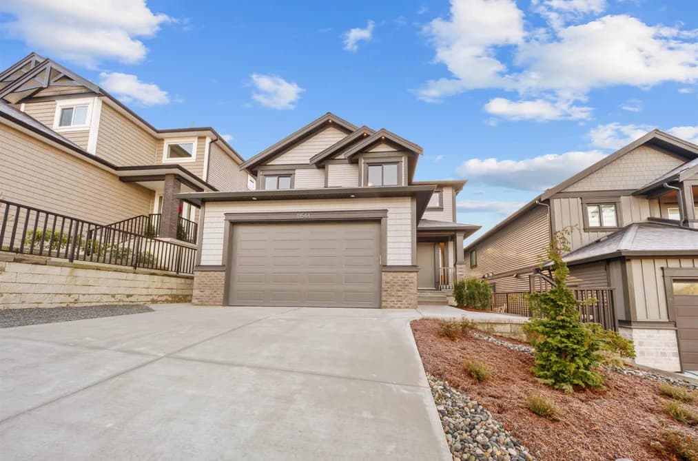 13544 BIRDTAIL DRIVE, Maple Ridge, BC — Residential for Sale - Photo 2