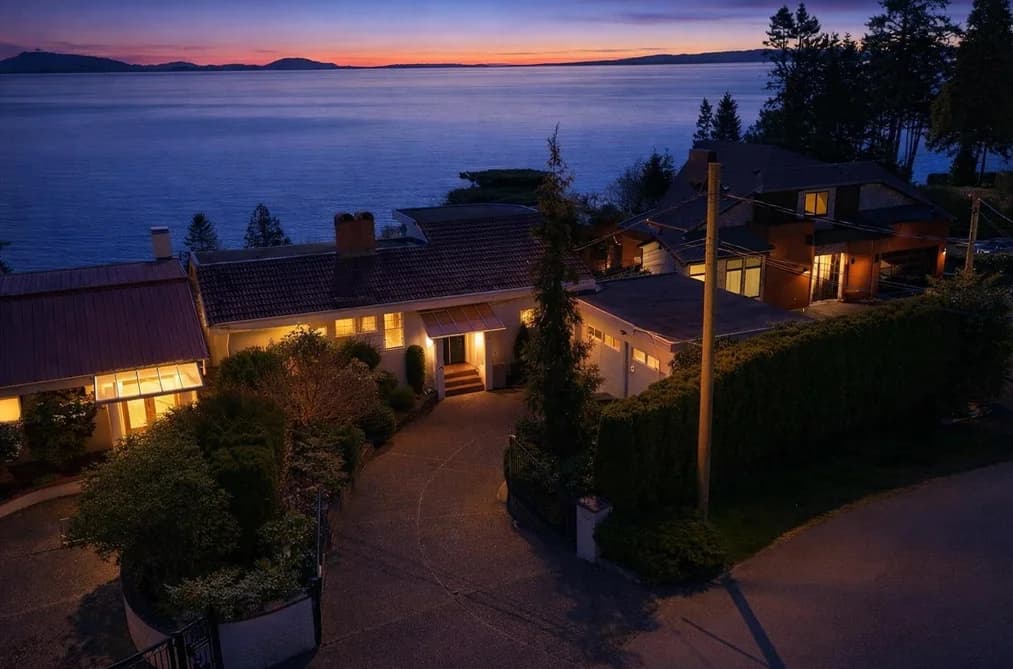 13576 13A AVENUE, White Rock, BC — Residential for Sale - Photo 2