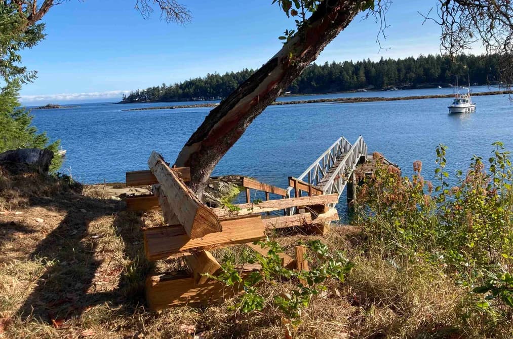 1361 STURDIES BAY ROAD, Galiano Island, BC — Residential for Sale - Main Photo